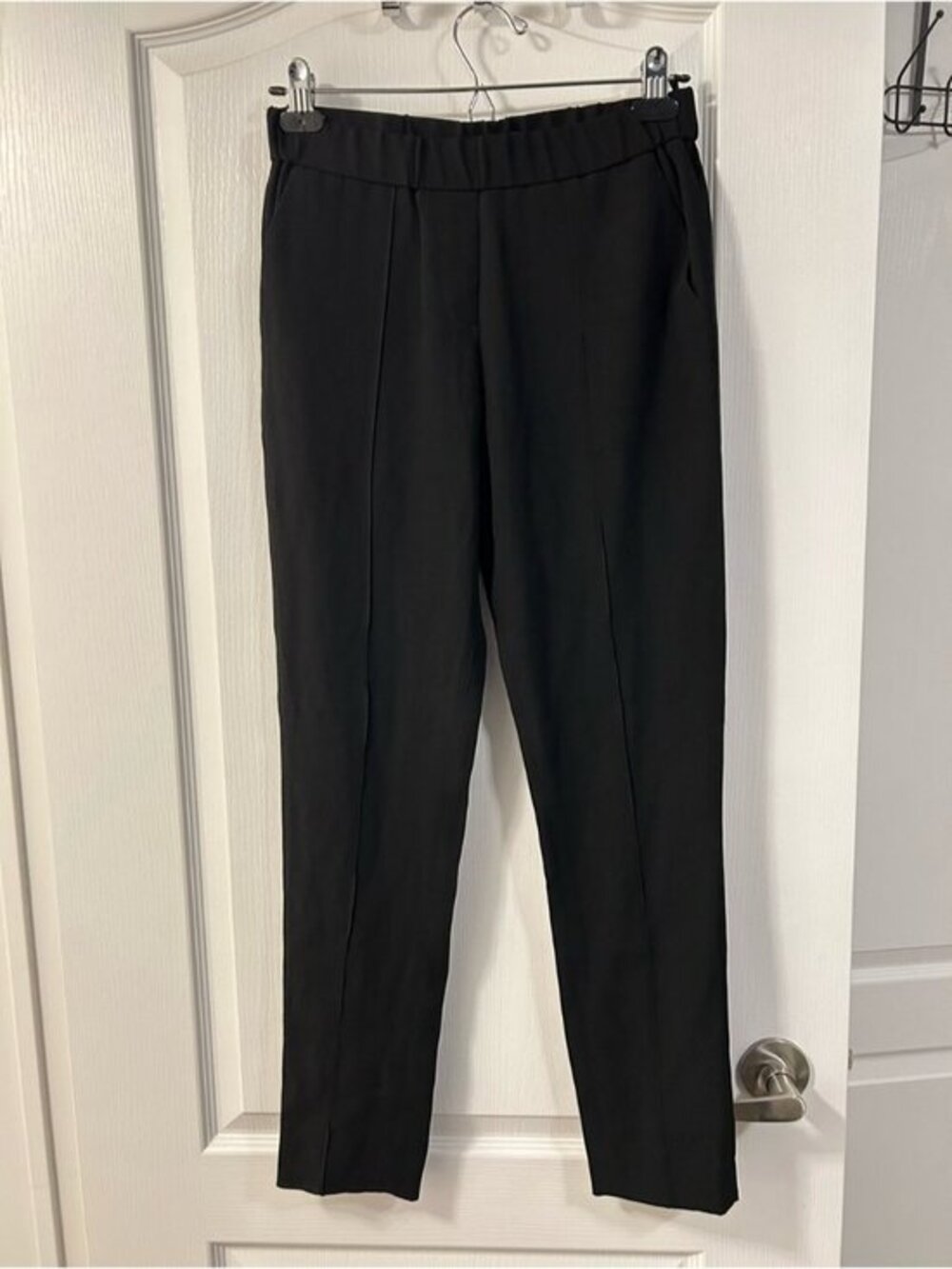 Aritzia babaton black straight leg pants Size XS Business Casual Workwear Office